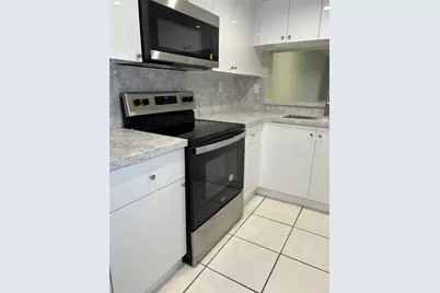 10255 NW 9th St Cir #205-7, Miami, FL 33172 - Photo 3