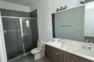 440 NE 35th Ct, Oakland Park, FL 33334 - Photo 11