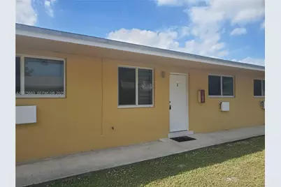 26 SE 3rd Ter #2, Dania Beach, FL 33004 - Photo 3