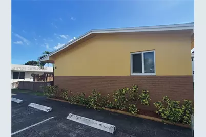 26 SE 3rd Ter #2, Dania Beach, FL 33004 - Photo 19