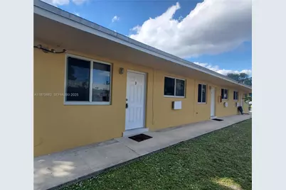 26 SE 3rd Ter #2, Dania Beach, FL 33004 - Photo 17