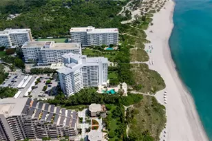 200 Ocean Ln Dr, Key Biscayne, FL 33149 - Photo 31