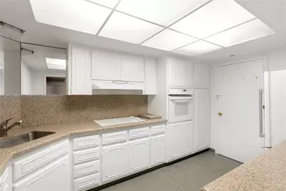 200 Ocean Lane Dr #703, Key Biscayne, FL 33149 - Photo 11