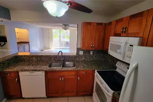 406 NW 68th Ave, Plantation, FL 33317 - Photo 3