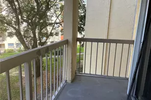 8180 Geneva Ct, Doral, FL 33166 - Photo 15