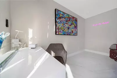 241 Oceanic Ave, Lauderdale by the Sea, FL 33308 - Photo 7