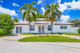 31 SE 12th St, Pompano Beach, FL 33060 - Photo 47