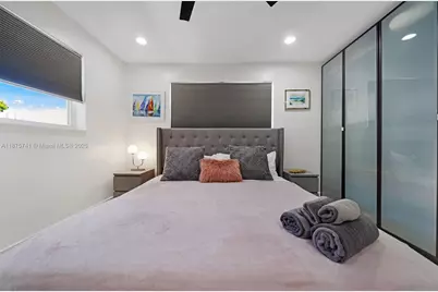 31 SE 12th St, Pompano Beach, FL 33060 - Photo 31