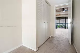 8811 Gatehouse Rd, Plantation, FL 33324 - Photo 13