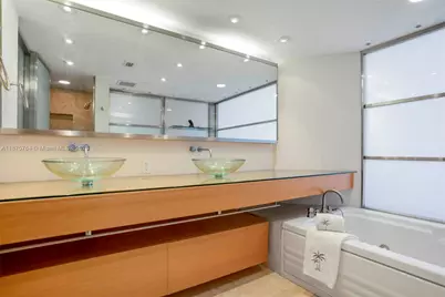 4779 Collins Ave #401, Miami Beach, FL 33140 - Photo 11