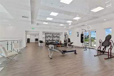 4779 Collins Ave #401, Miami Beach, FL 33140 - Photo 23