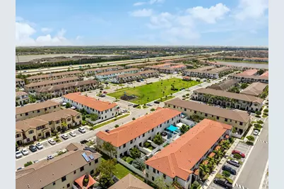 10582 W 33rd Ln, Hialeah, FL 33018 - Photo 33