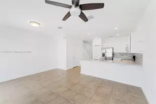 10582 W 33rd Ln, Hialeah, FL 33018 - Photo 7