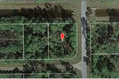 1247 Rake St E, Lehigh Acres, FL 33974 - Photo 5