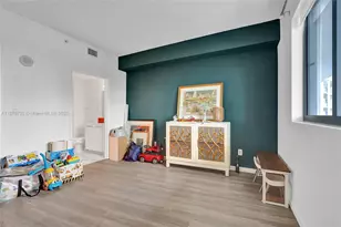 601 NE 36th St, Miami, FL 33137 - Photo 29