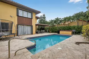 20424 NE 10th Ct Rd, Miami, FL 33179 - Photo 1