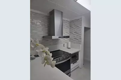 9410 Live Oak Pl #103, Davie, FL 33324 - Photo 15