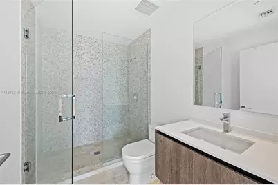 88 SW 7th St #1403, Miami, FL 33130 - Photo 29
