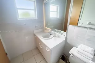 9008 Collins Ave, Surfside, FL 33154 - Photo 35