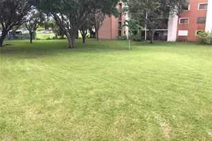 5825 W 25th Ct, Hialeah, FL 33016 - Photo 19