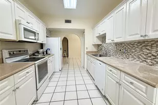 8658 Via Reale, Boca Raton, FL 33496 - Photo 11