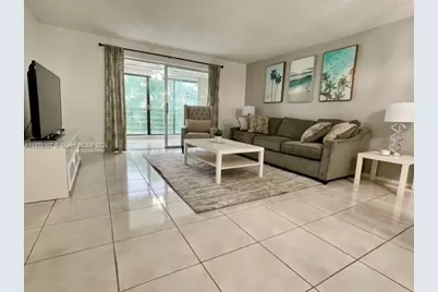 131 SE 3rd Ave #305, Dania Beach, FL 33004 - Photo 7