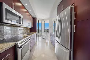 20191 E Country Club Dr, Aventura, FL 33180 - Photo 7