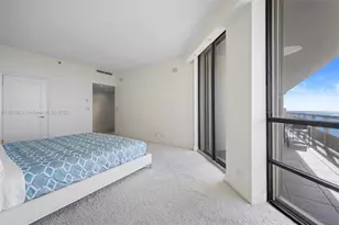 20191 E Country Club Dr, Aventura, FL 33180 - Photo 11