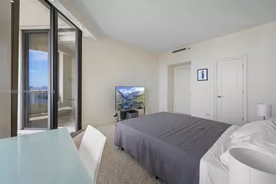 20191 E Country Club Dr #TS8, Aventura, FL 33180 - Photo 17