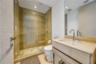 18975 Collins Ave, Sunny Isles Beach, FL 33160 - Photo 23