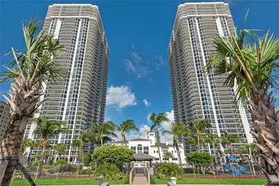 4779 Collins Ave #1008, Miami Beach, FL 33140 - Photo 35