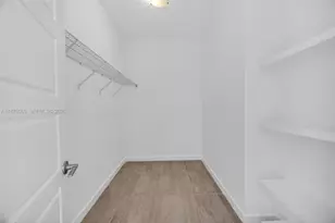 17606 SW 149th Pl, Miami, FL 33187 - Photo 29