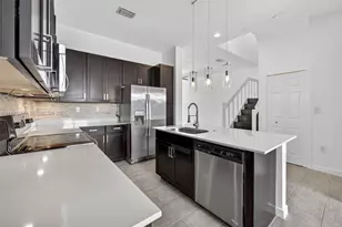 17606 SW 149th Pl, Miami, FL 33187 - Photo 13