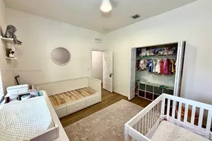 706 NE 191st Terrace, Miami, FL 33179 - Photo 17