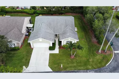 2585 SE 7th Pl, Homestead, FL 33033 - Photo 33