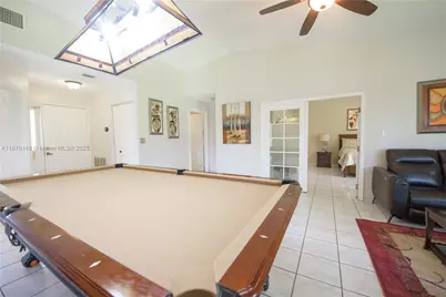 2585 SE 7th Pl, Homestead, FL 33033 - Photo 7