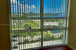 600 NE 36th St, Miami, FL 33137 - Photo 13