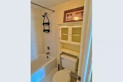 600 NE 36th St #814, Miami, FL 33137 - Photo 17
