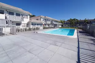 4000 NE 10th Ave, Oakland Park, FL 33334 - Photo 3