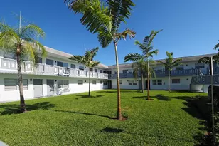 4000 NE 10th Ave, Oakland Park, FL 33334 - Photo 5