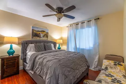 8957 Meadowlark Way, Boca Raton, FL 33496 - Photo 15