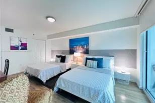 1200 Brickell Bay Dr, Miami, FL 33131 - Photo 15