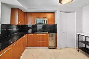 1331 Brickell Bay Dr, Miami, FL 33131 - Photo 15