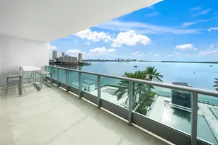1331 Brickell Bay Dr, Miami, FL 33131 - Photo 3