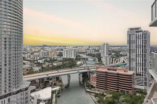 185 SW 7th St, Miami, FL 33130 - Photo 1