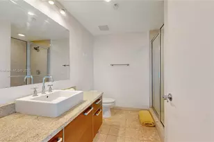 185 SW 7th St, Miami, FL 33130 - Photo 13
