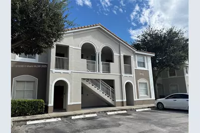 1663 SE 27th Dr #105, Homestead, FL 33035 - Photo 1