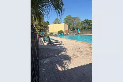 8353 Trent Ct #A, Boca Raton, FL 33433 - Photo 11