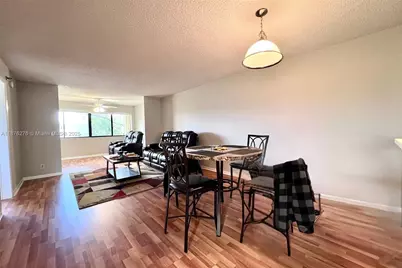 4820 W Lucerne Lakes Blvd W #207, Lake Worth, FL 33467 - Photo 1