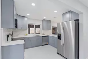 6816 NW 26th Ave, Fort Lauderdale, FL 33309 - Photo 9